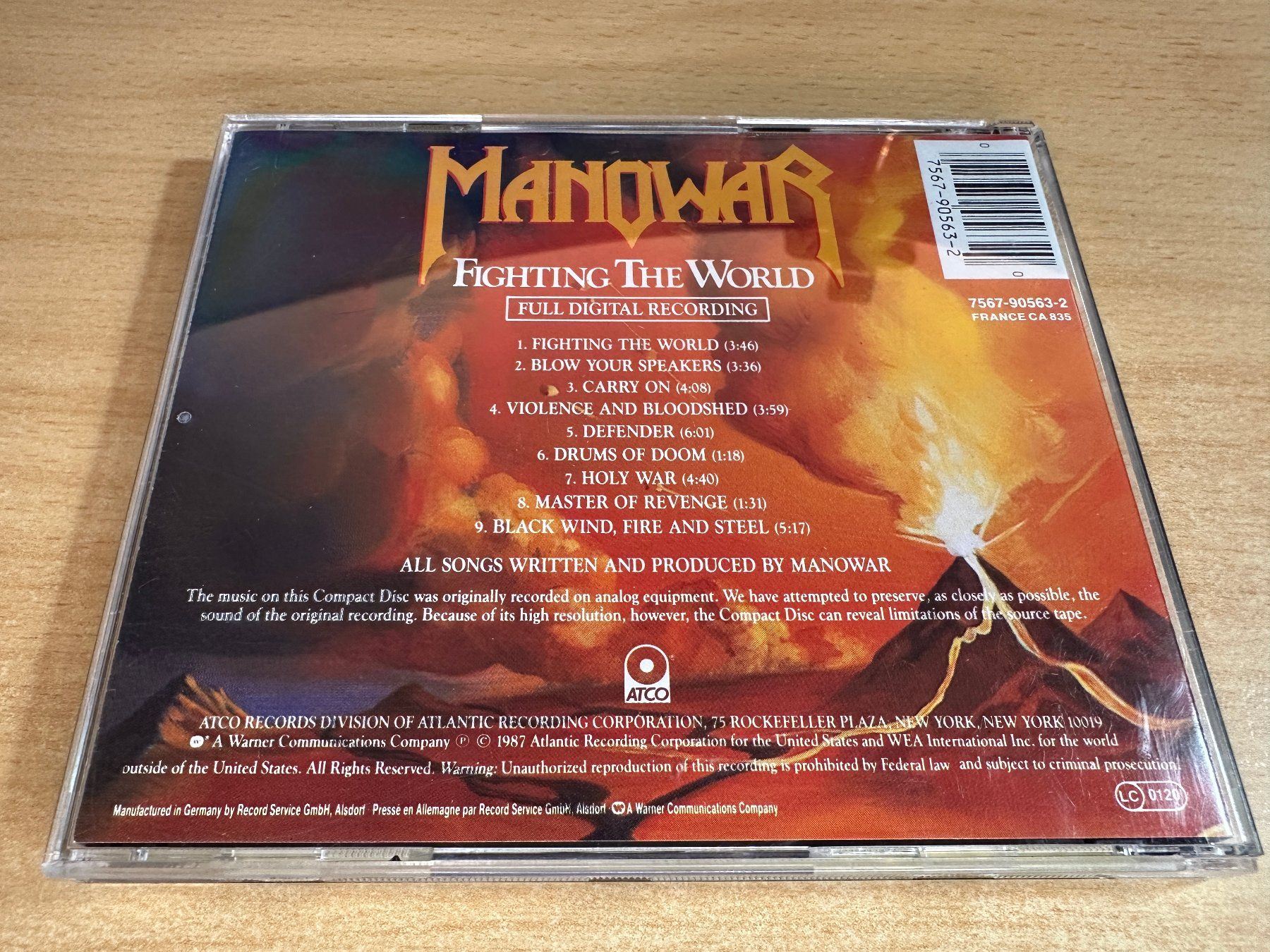 CD: B2 Manowar – Fighting The World – Usato da Rikon im Tösstal venduto da Alpenmutz 1