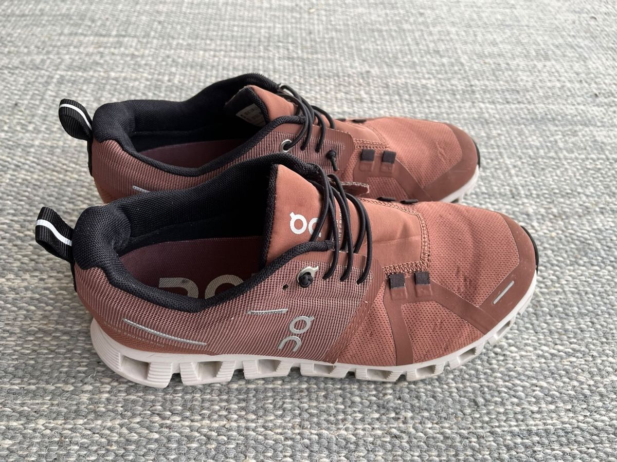 On Scarpe da donna: ON Cloud Damen Laufschuhe Grösse 38.5 – Usato da Langenthal venduto da Bella122 3