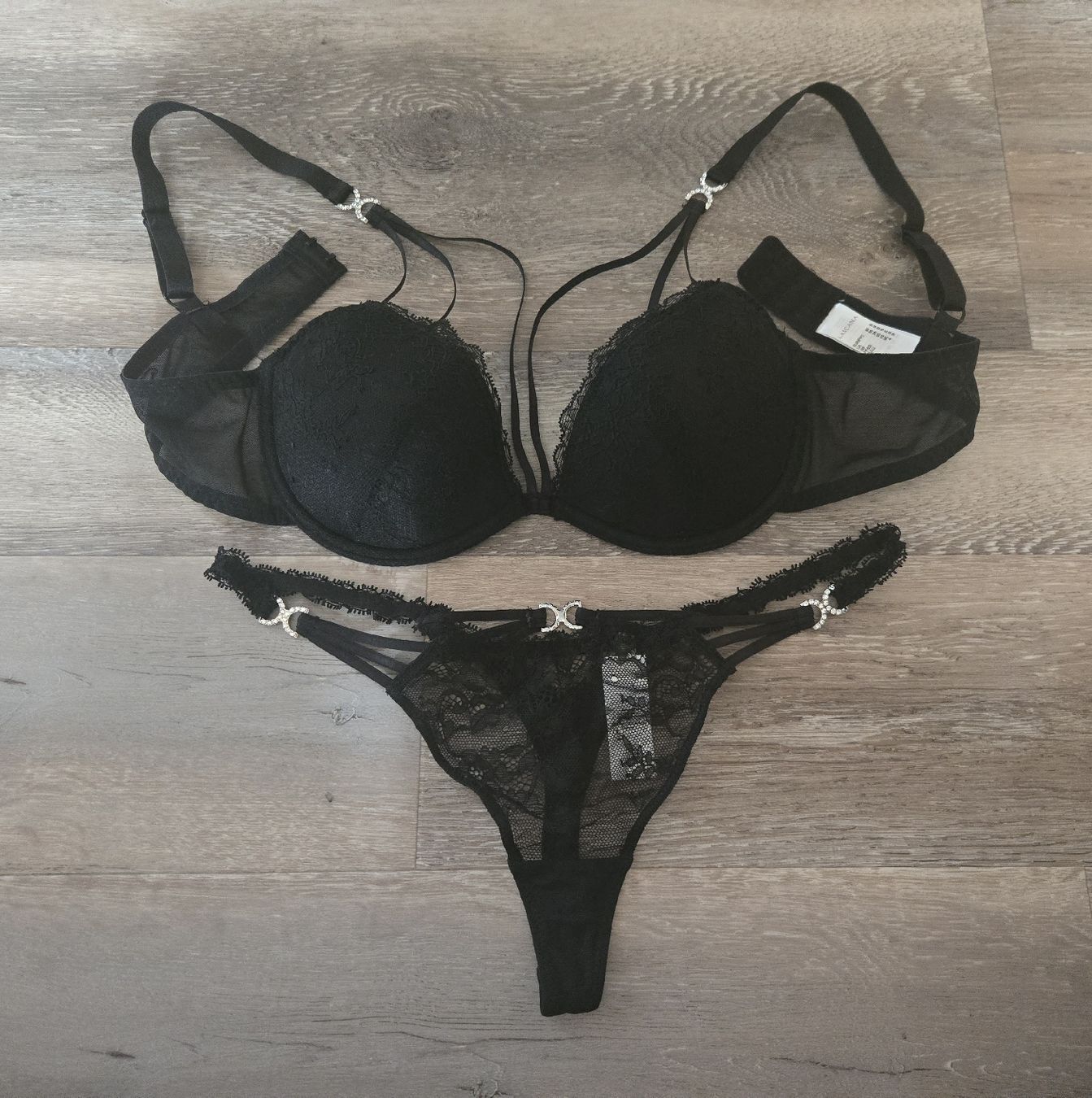 Lascana Sonstige Unterwäsche: neues Set Lascana 80B/36 – Neu (gemäss Beschreibung) aus Zwingen von crazy84