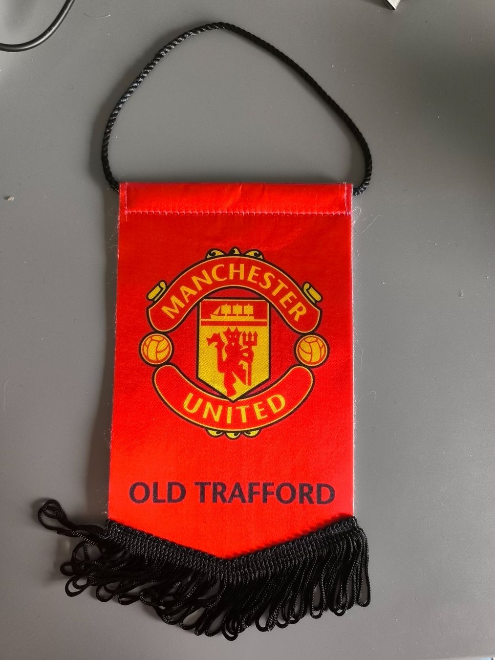 Bandiere: Wimpel Manchester United – Usato da Grüningen venduto da burrinho01