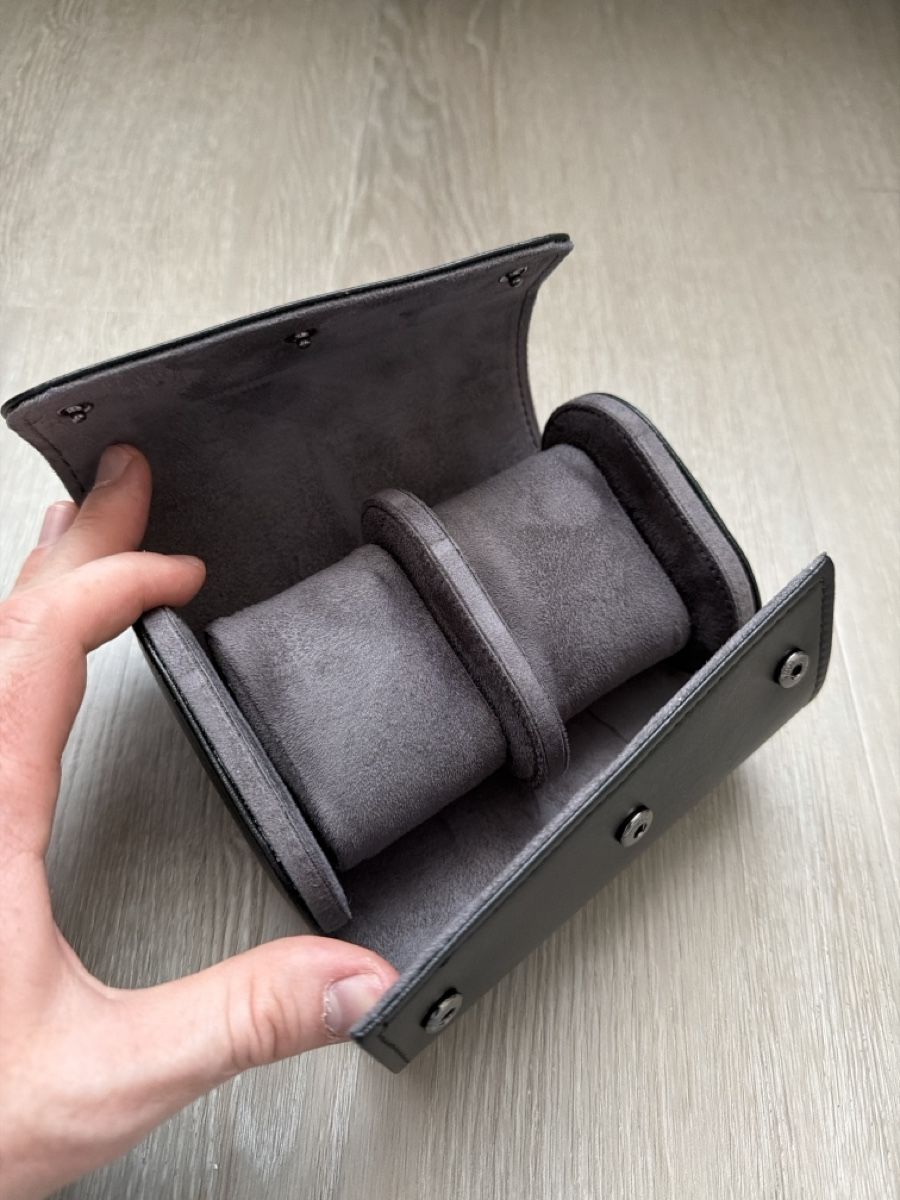 Uhrenboxen: Uhrenetui für 2 Uhren – Neu und originalverpackt aus Schaffhausen von tim_v6d5