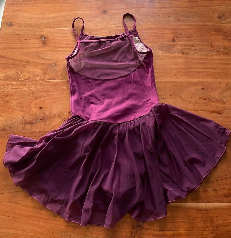 Maillots de corps & Pantalons: Ballettkleid – D'occasion à Wil par pechrithurwil 1
