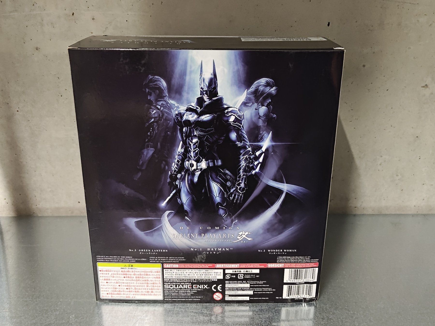 Statuette: Batman No. 1 Variant Play Arts Kai Figur – Usato da Sarmenstorf venduto da minakings 1