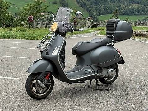 Scooter: VESPA GTS 300 Touring – Usato da Bad Ragaz venduto da potato-69