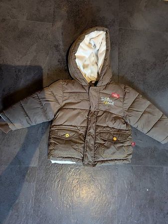 Warme Winterjacke Grösse 74
