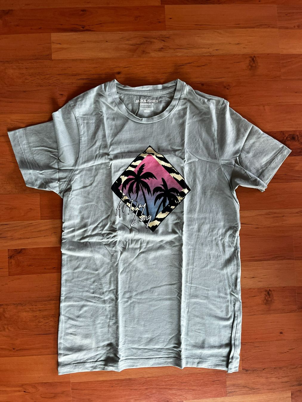 T-Shirts: Jack & Jones T-Shirt – Gebraucht aus Seuzach von anina.k