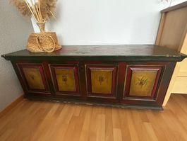Ancien bahut année 1850 env.