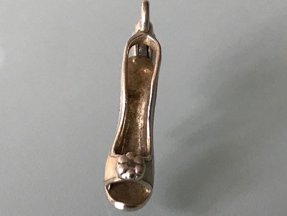 Thomas Sabo Pendentifs: THOMAS SABO - HIGHHEELS - SANDALE - Silber 925 – D'occasion à Buchs AG par fischli610 3