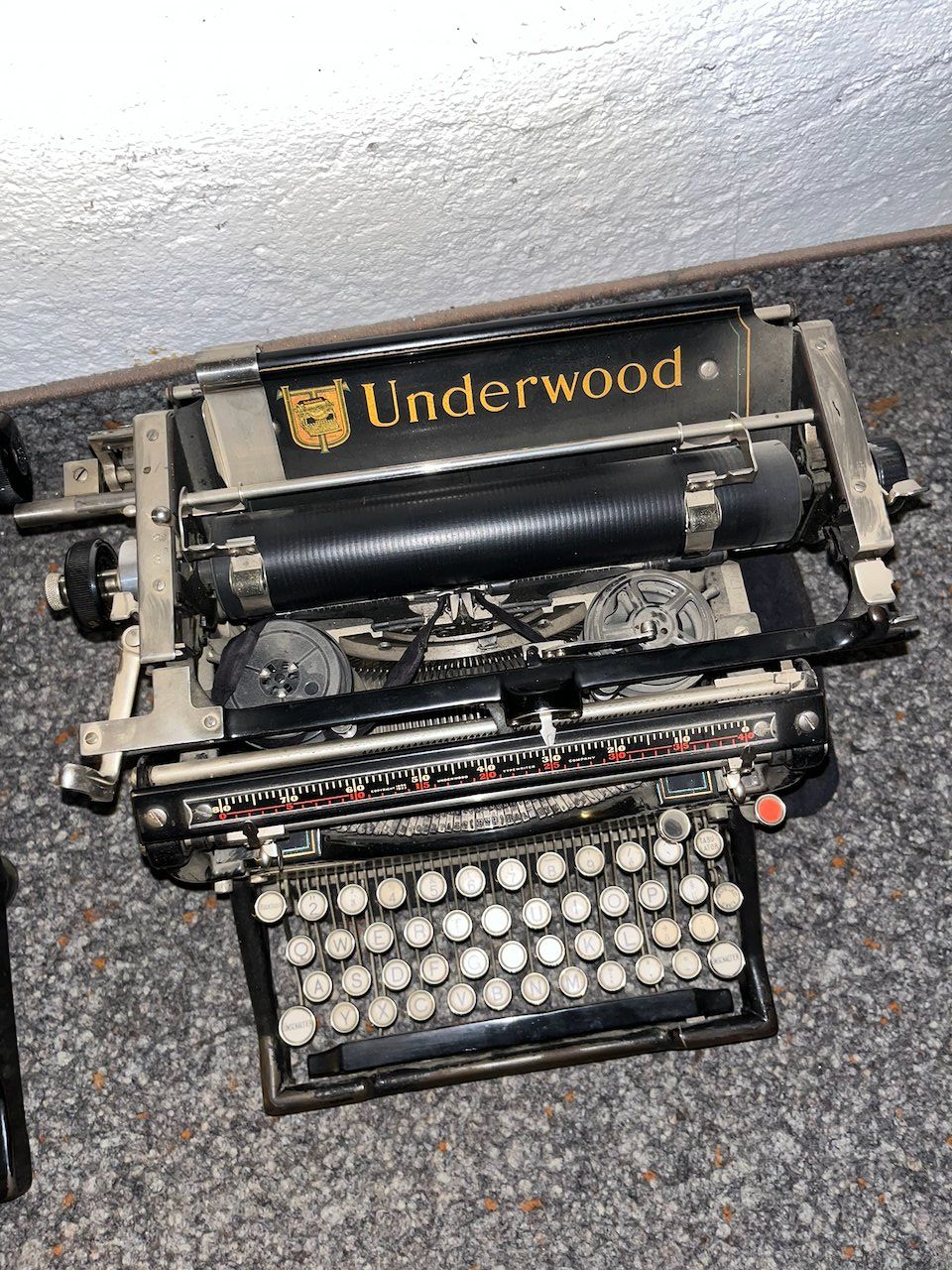 Underwood Schreibmaschinen: Underwood-Schreibmaschine – Gebraucht aus Zürich von Drech