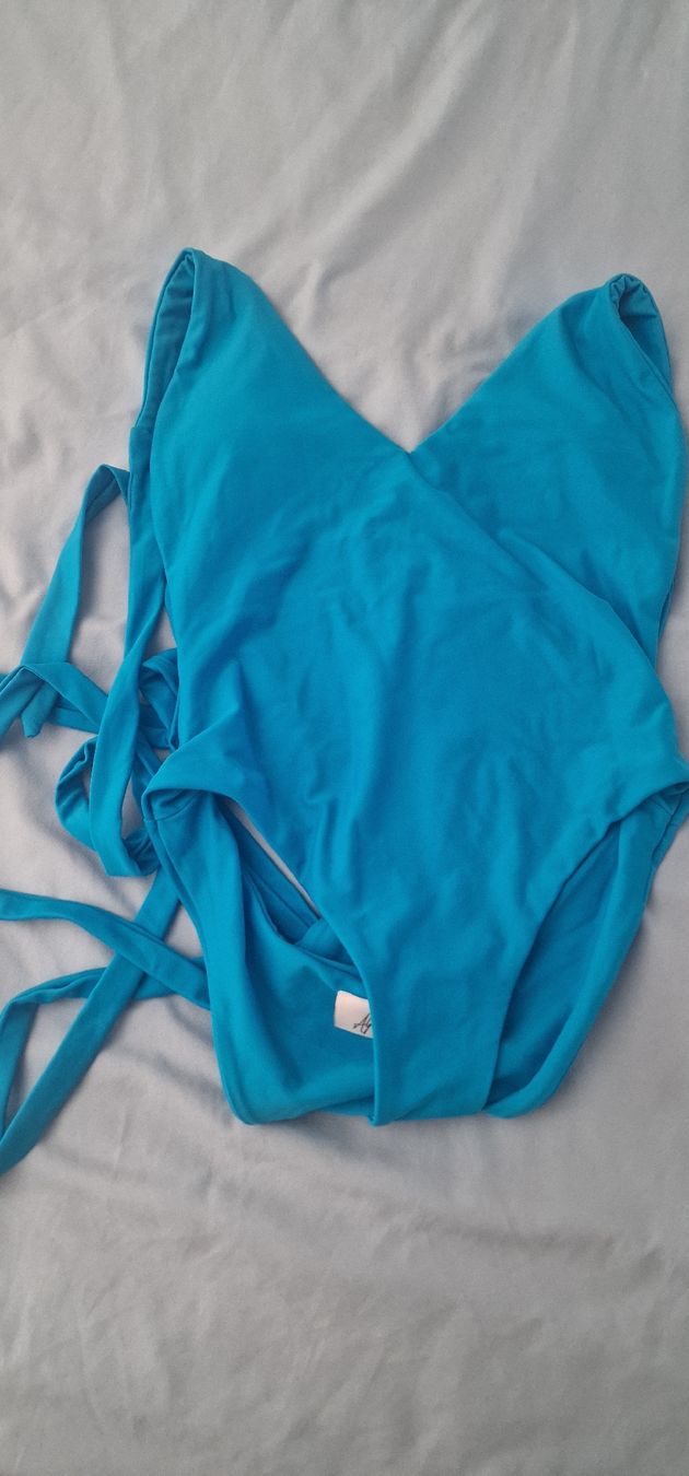 Costumi da bagno & Bikini: Alpha Coutures Grösse M – Nuovo (secondo la descrizione) da Romanshorn venduto da JessiO
