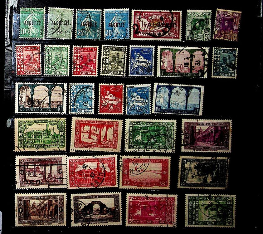 Album de timbres floraux mondial (D'occasion) à Collex pour CHF 30