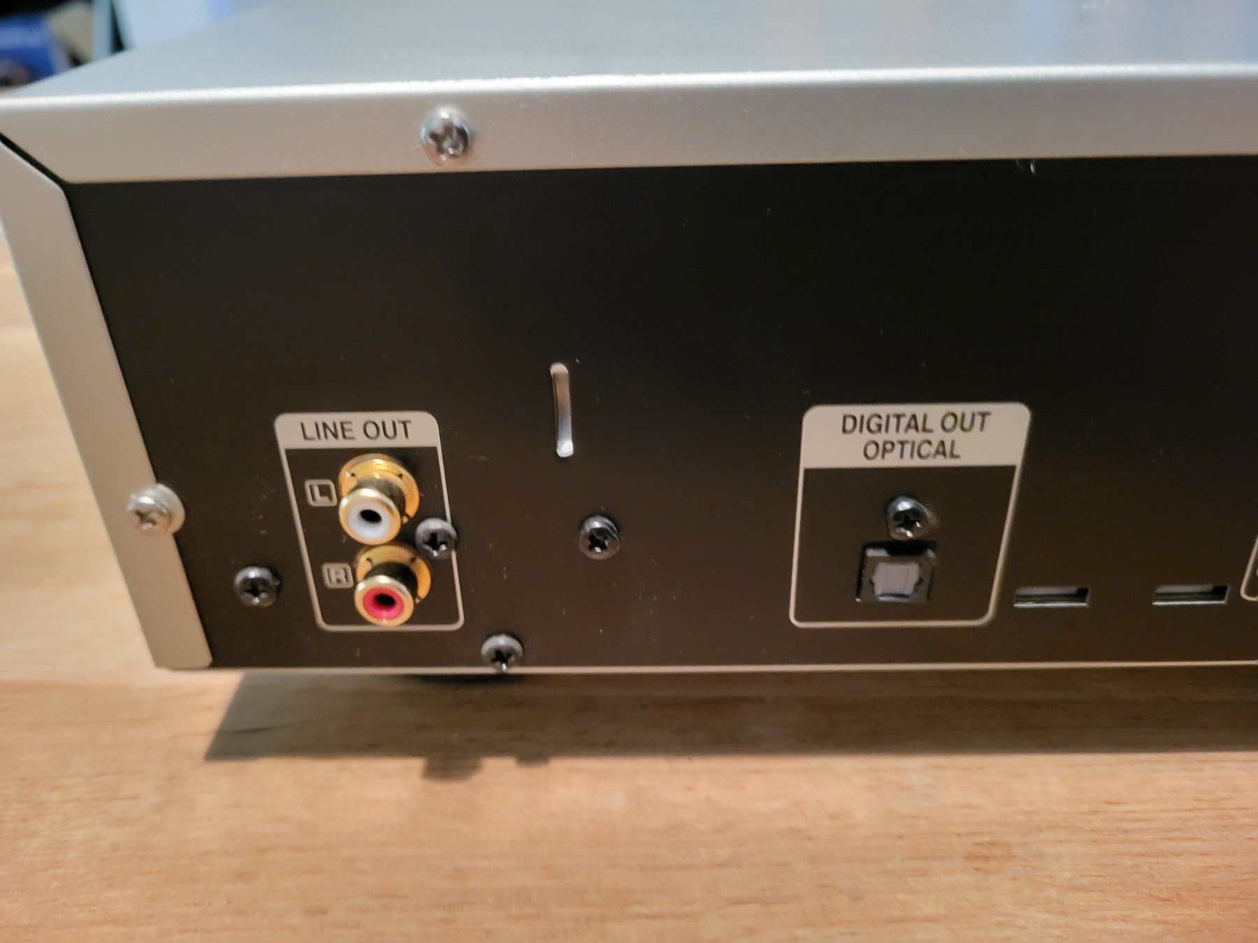 Denon Lettore multimediale & Streamer: Denon DCD-720AE CD-Player, silber (Fernbedienung/Anleitung) – Nuovo (secondo la descrizione) da Urtenen-Schönbühl venduto da Lari1 5