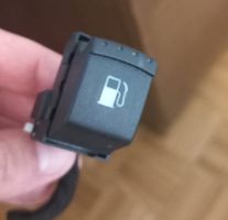 Bouton de trappe à essence VW, 1J0 959 833 A