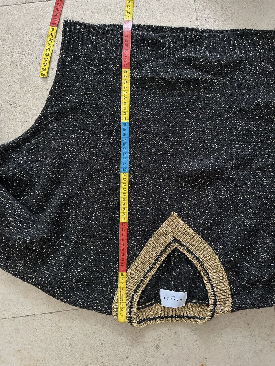 Maglioni & Felpe: Gaëlle Paris Pullover V-Ausschnitt Schwarz Gold Groesse 3 – Usato da Buchs SG venduto da Sunie 2