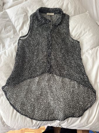 Chemisier Brandy Melville noir à pois sans manches