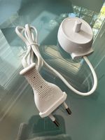 Braun Ladestation Typ 3757 mit Kabel guter Zustand