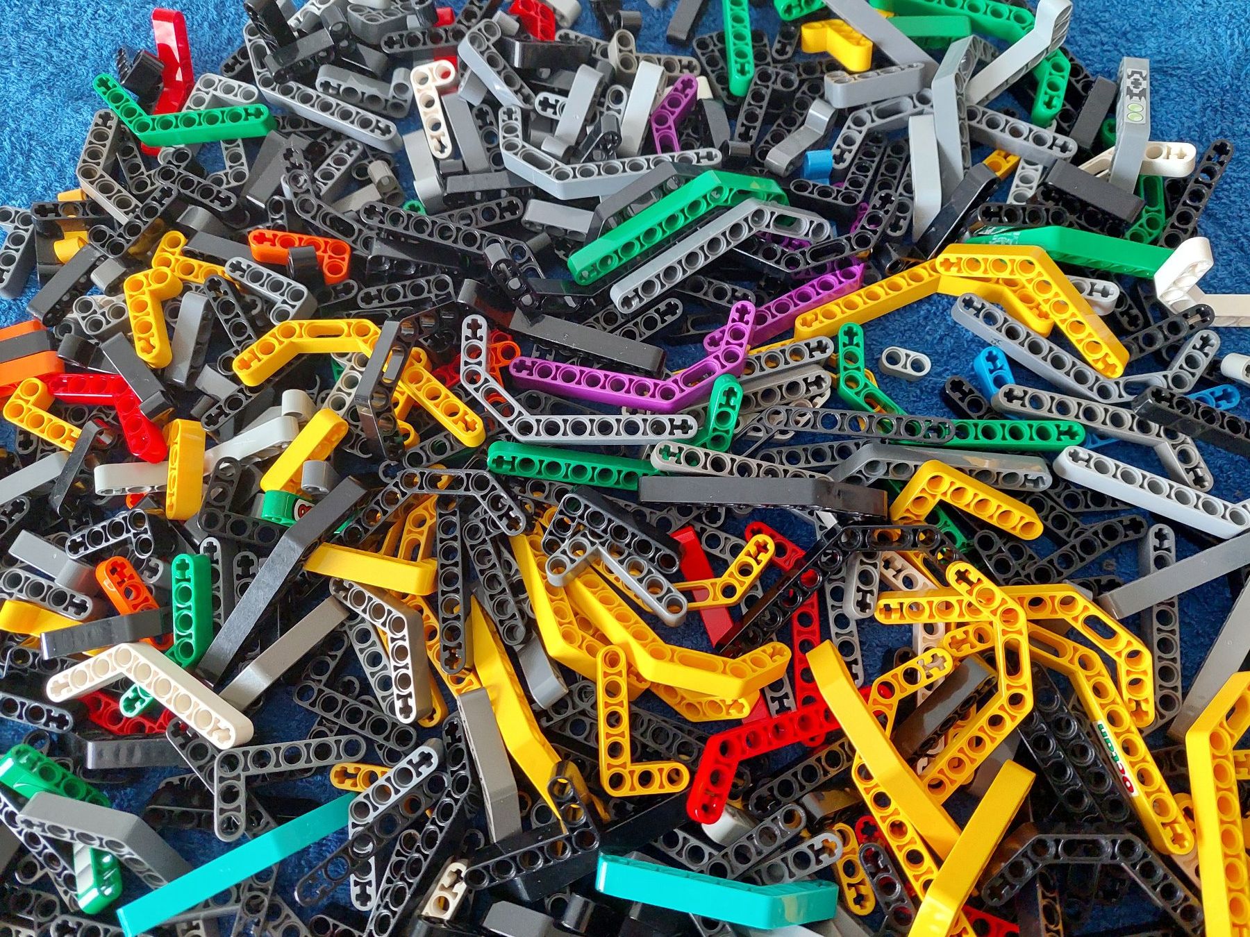 Lego Jeux de construction: Lego Technic Balken ein Sack voll – D'occasion à Altenrhein par schalumpfi 2