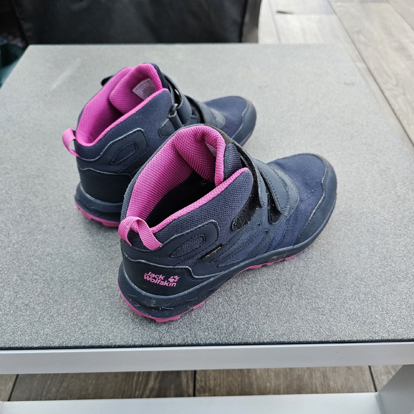 Scarpe per ragazzi: Jack Wolfskin Kinder Wanderschuhe Gr. 36 Wasserdicht & Warm. – Usato da Bettlach venduto da Salini80 2