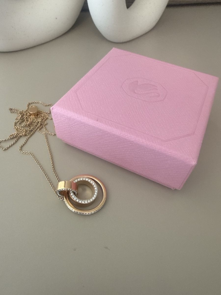 Swarovski Catenine: Halskette Damen Gold Ringen mit Steinen – Usato da Hausen AG venduto da balisht 1