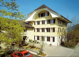 KRATTIGEN Hotel Pension Sunnehüsi - Auto