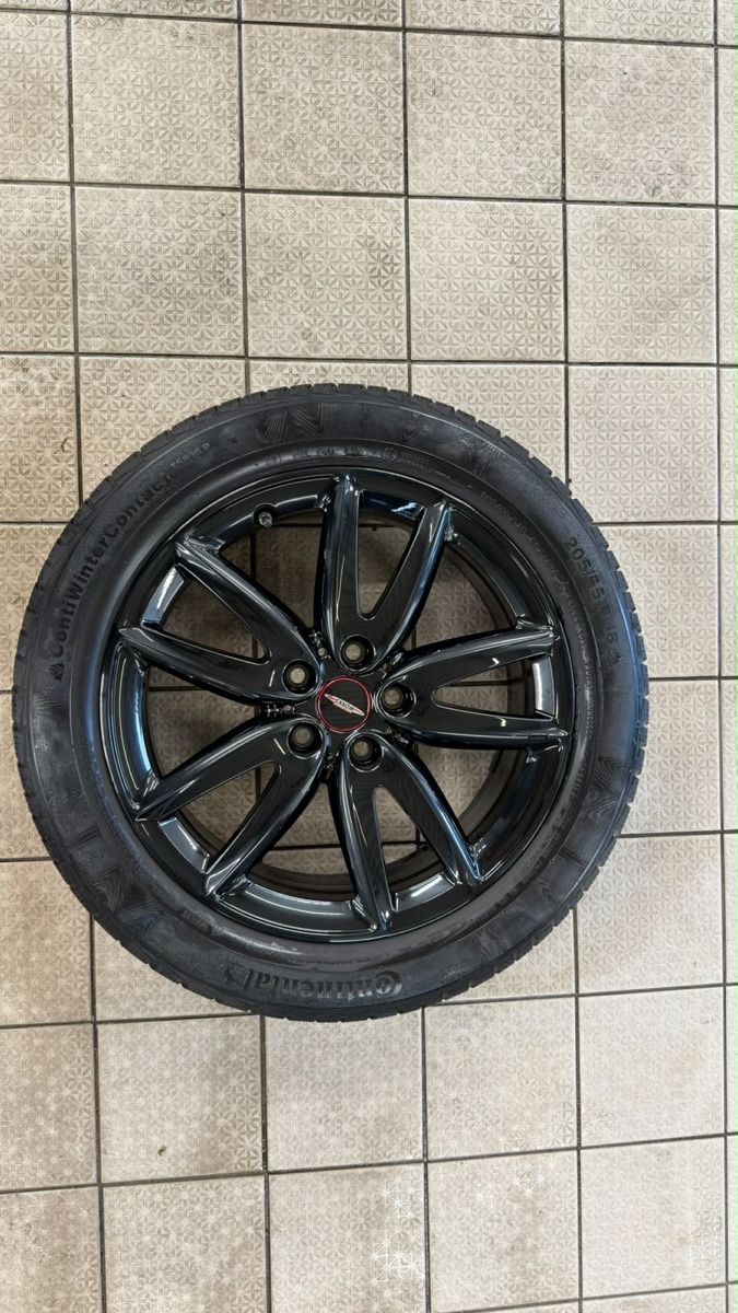 Pneumatici & Ruote complete: Mini Cooper Works Winterräder – Usato da Wattwil venduto da Mueller842 4