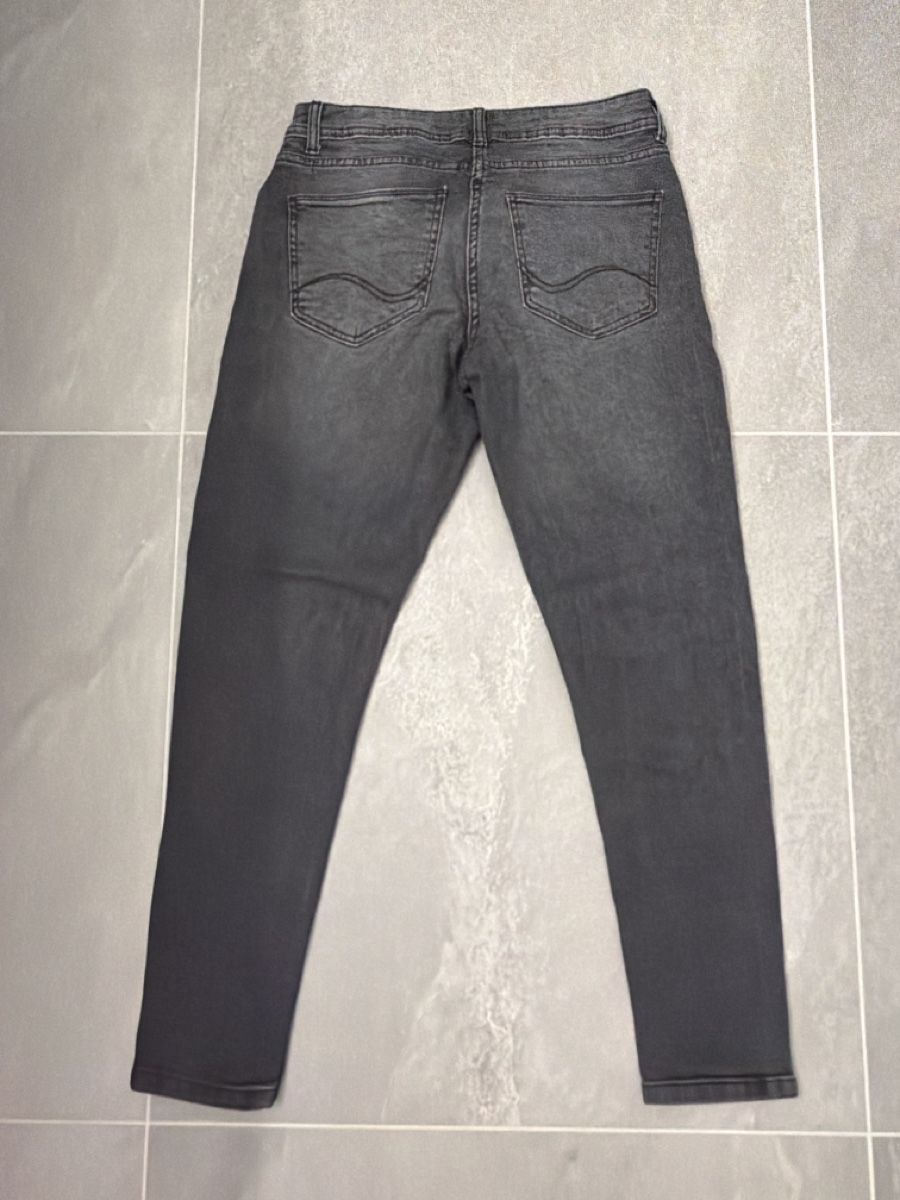 Jeans: Jeans – D'occasion à Fraubrunnen par amm_7kp6 1