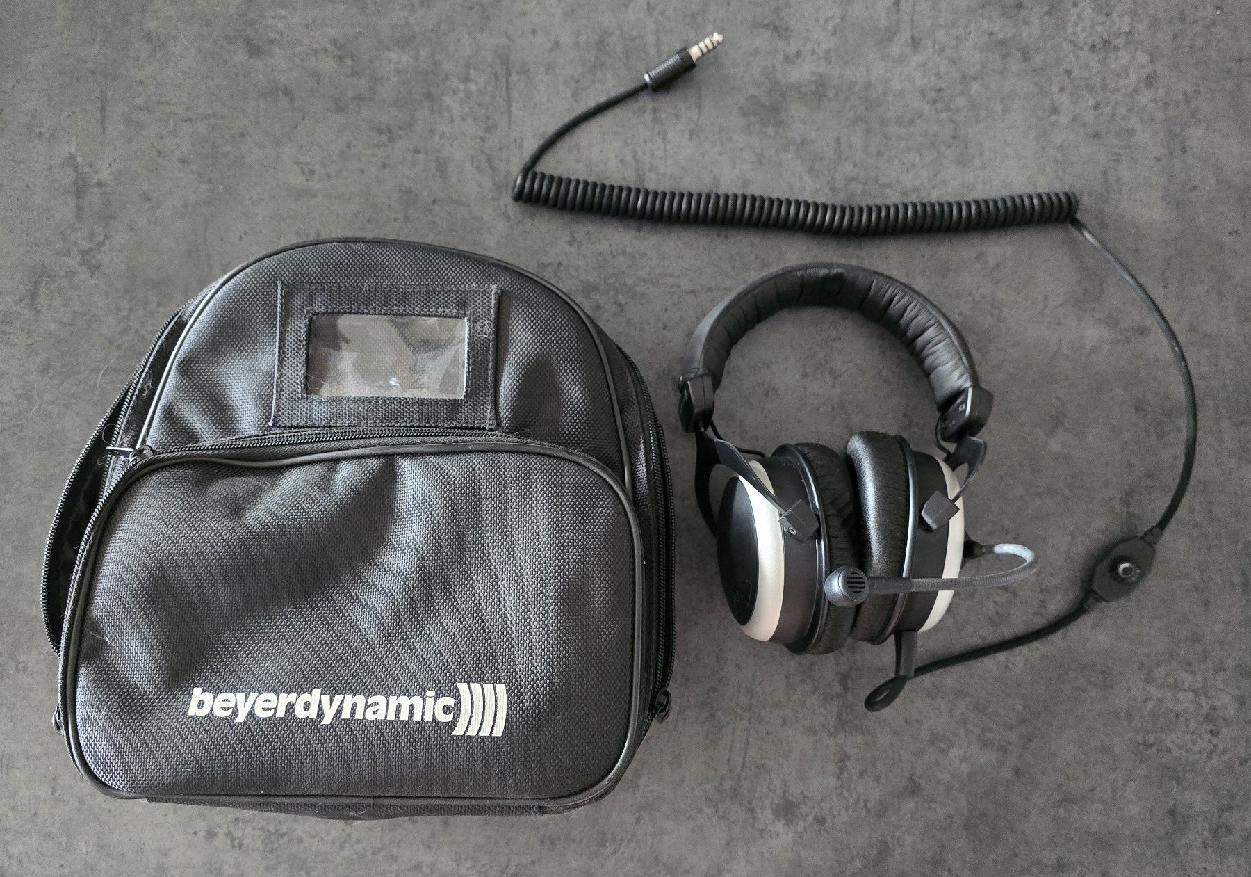 Beyerdynamic Cuffie: Casque Beyerdynamic HS200 avec sac – Usato da Vuadens venduto da Mrv