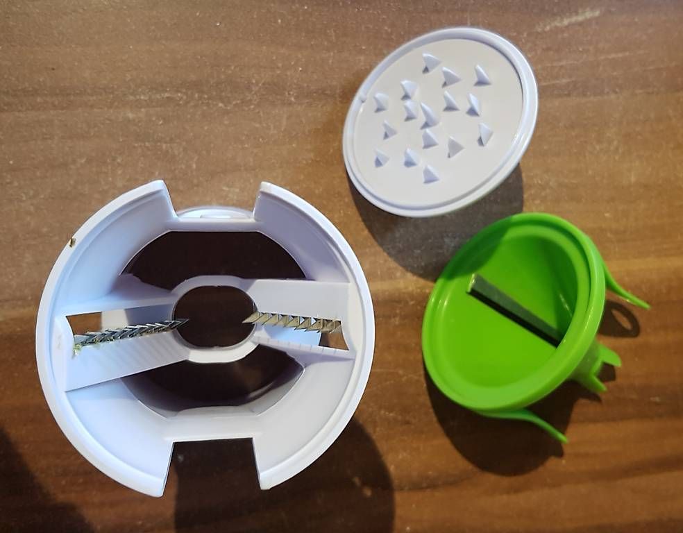 Küchengeräte: Spiralschneider – Gebraucht aus Seewil von HevySchluep 2