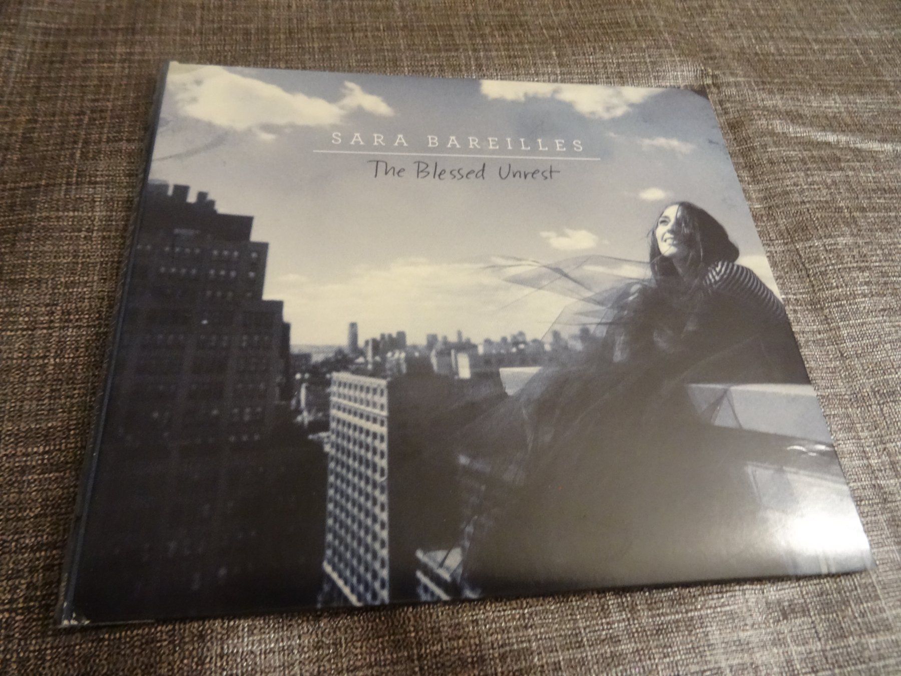 CDs: Sara Bareilles - The Blessed Unrest - CD – Gebraucht aus Olten von Disc-Ausverkauf