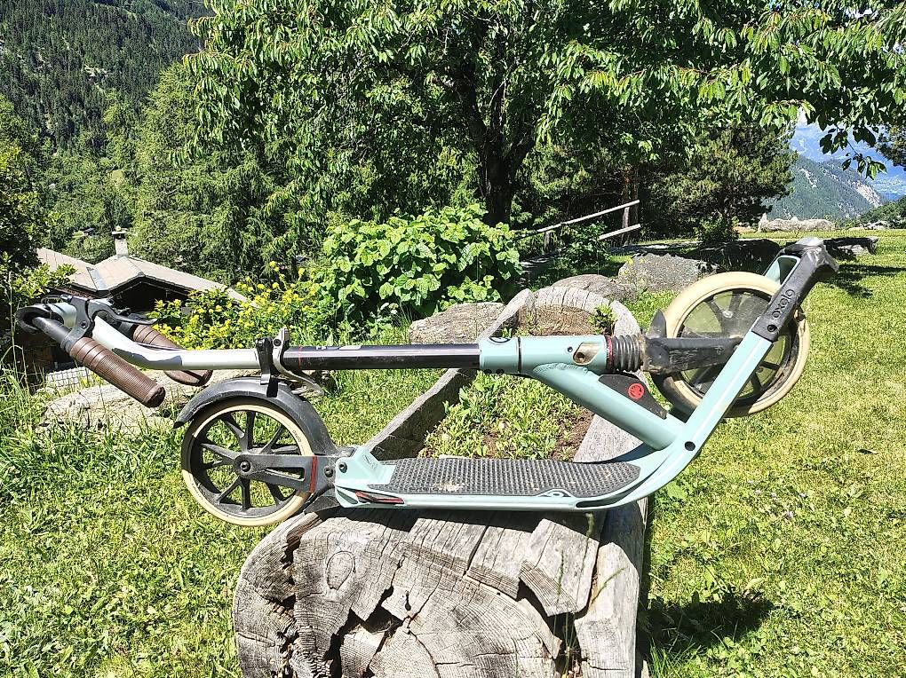 Kickboard: Trottinette pliable OXELO – Usato da Vissoie venduto da ohu_2br6 1