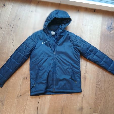 Nike Übrrfangsjacke für Kinder, ungetragen,  Gr 137-147cm
