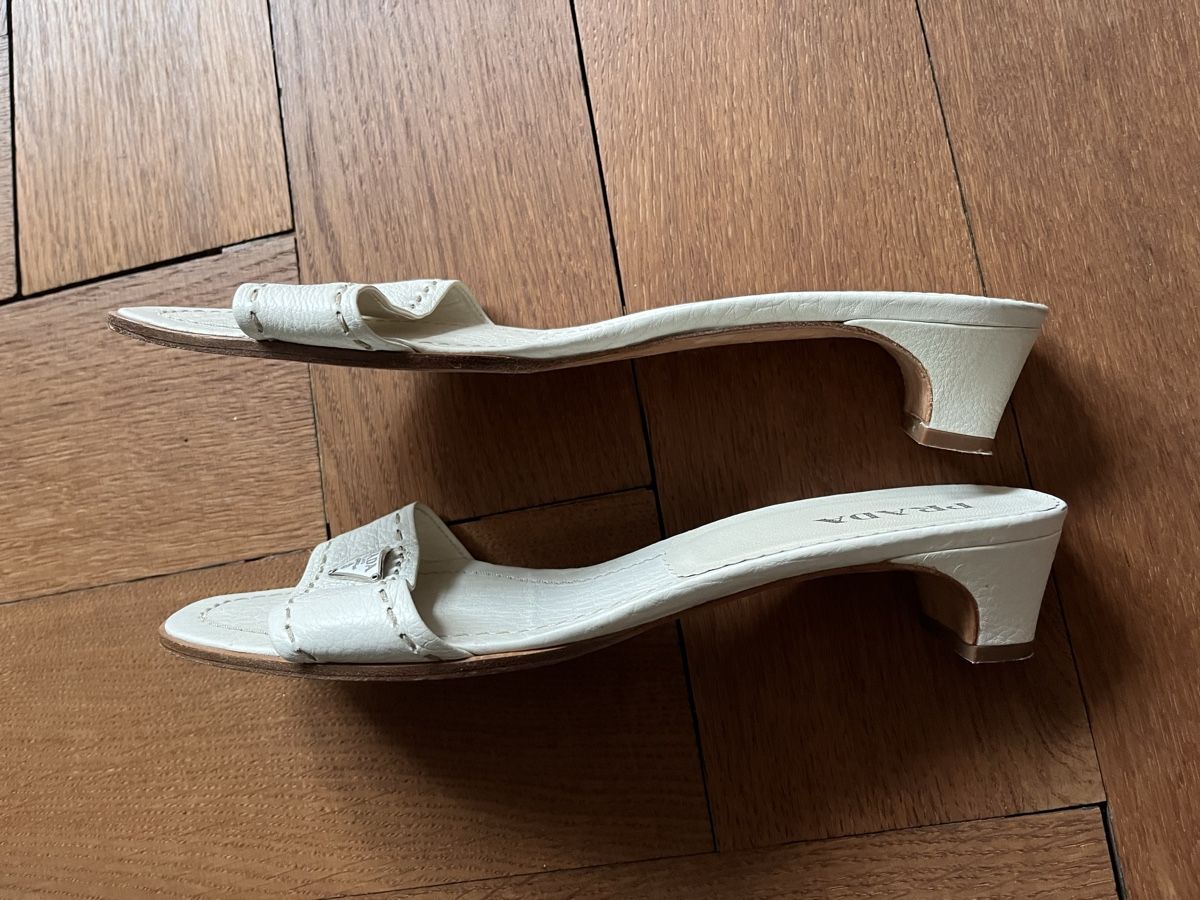 Prada Chaussures femmes: Prada Sandalen – D'occasion à Basel par lisa.schulze 4