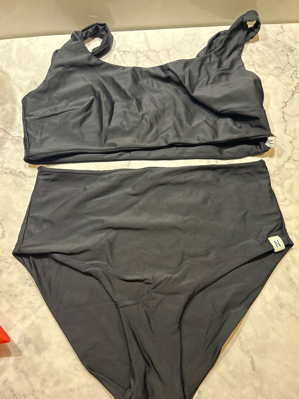 Badekleider & Bikinis: Bikini schwarz Grösse S Neumühle – Gebraucht aus Basel von toy_t8bb