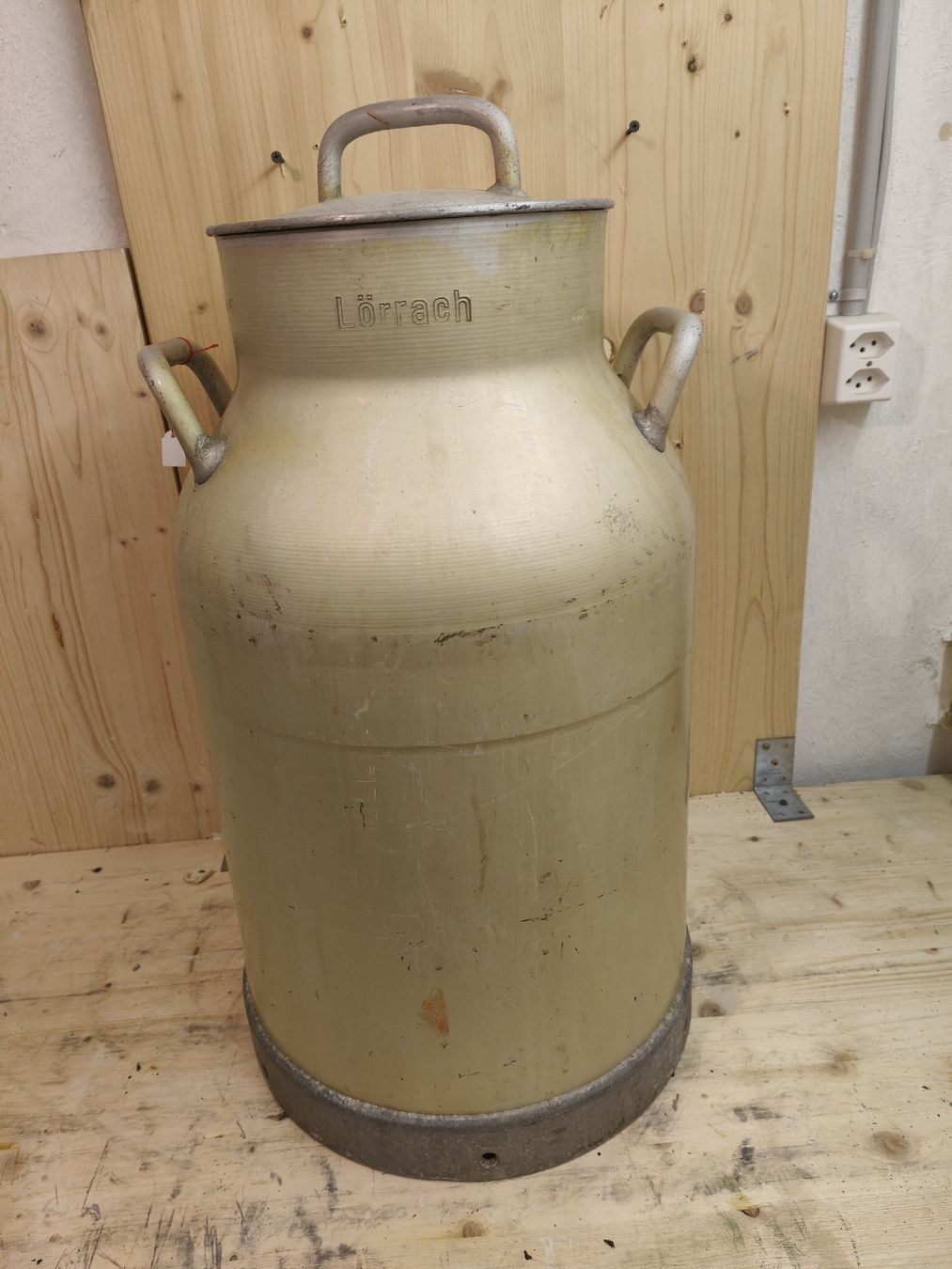 Agricoltura: Milchkanne alt Alu 40 Liter  – Usato da Schaffhausen venduto da b-chriss
