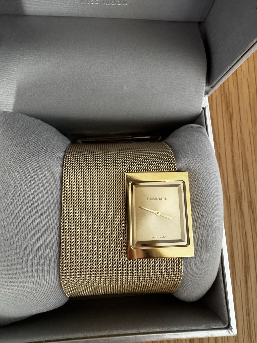 Calvin Klein Montres: Montre Calvin Klein – Neuf avec emballage d'origine à La Chaux-de-Fonds par Ma_rine23 1