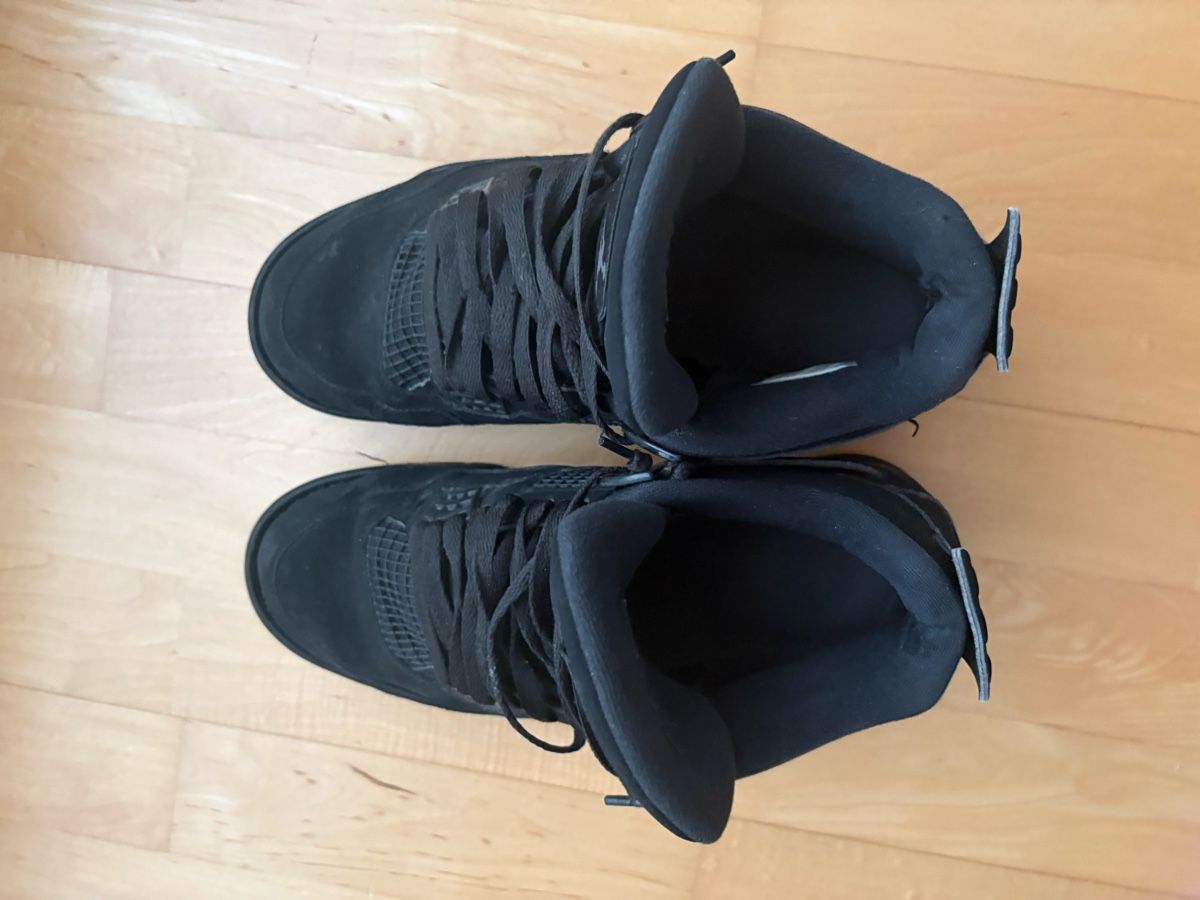 Jordan Scarpe da uomo: Jordan 4 Black Cat – Usato da Kriens venduto da Godier 4