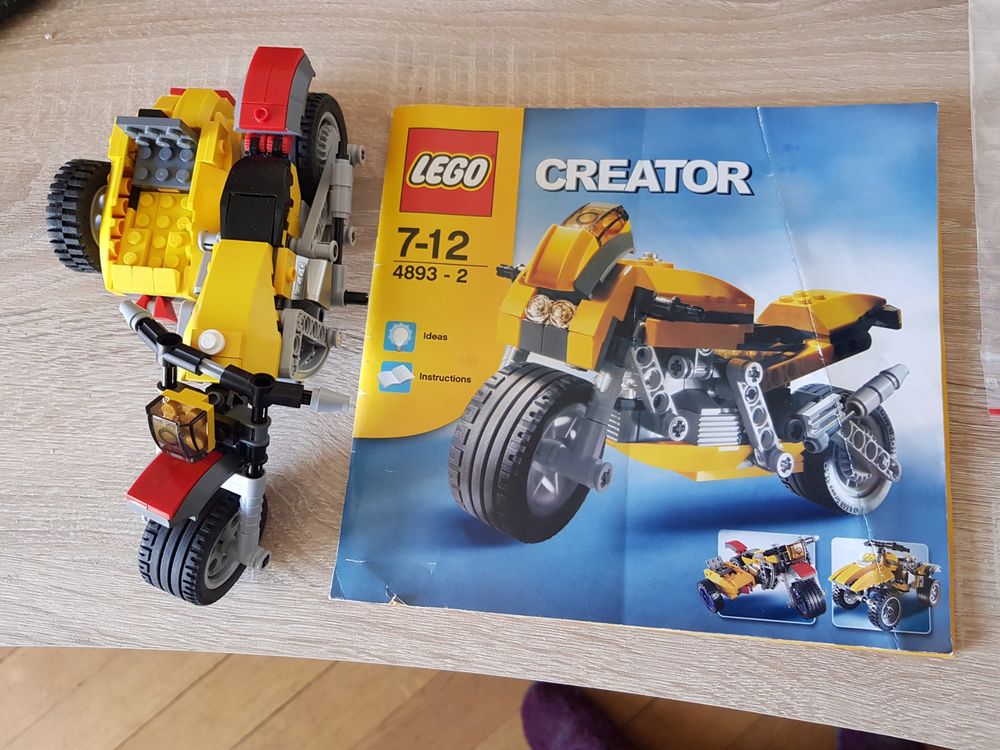 4893