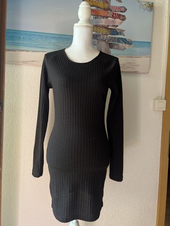 Schwarzes Mango Kleid, Rippstrick, Gr.XS