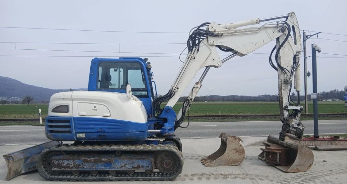 Takeuchi Bagger: Bagger Takeuchi TB 290 mit Hyd Powertilt. – Gebraucht aus Niederbipp von baggerch 5