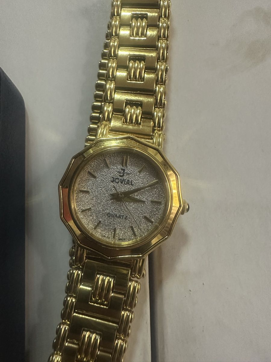 Uhren: JOVIAL QUARtz UHR – Neu (gemäss Beschreibung) aus Dietikon von moradi24