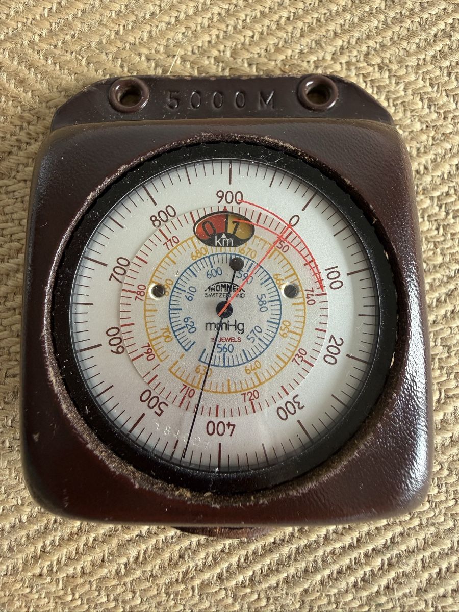 Revue Thommen Misurare: THOMMEN Höhenmeter 5000M plus Barometer Vintage   – Usato da Konolfingen venduto da petzipetz
