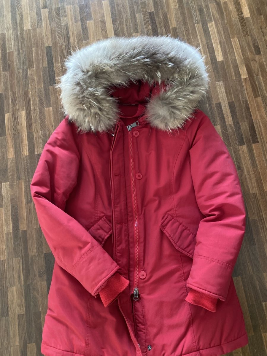 Jacken: Winter Jacket . Removable hood fur. – Gebraucht aus Zürich von lar_8826 5
