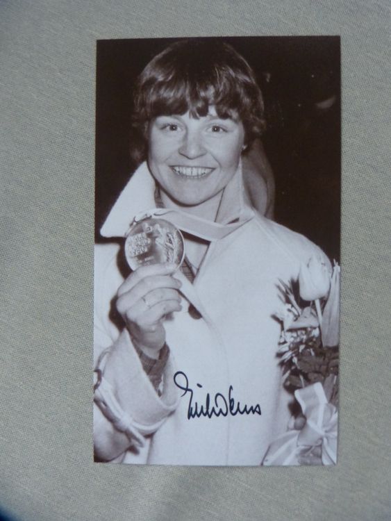 SWFoto 24x13.5cm Erika Hess Kaufen auf Ricardo