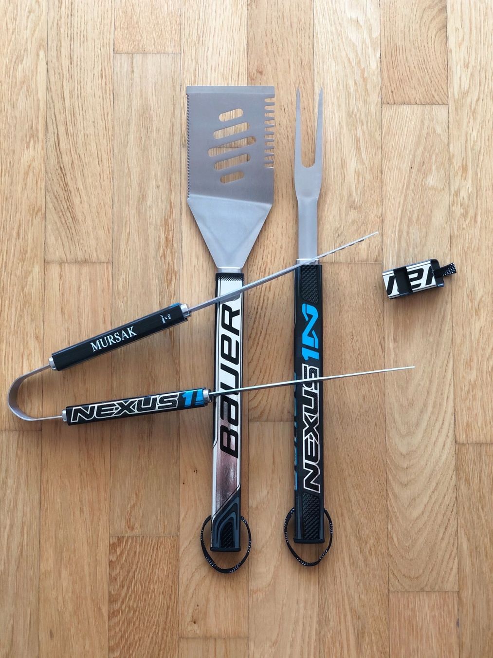 Set di posate: Hockey Grillsets & Flaschenöffner – Nuovo (secondo la descrizione) da Steinhausen venduto da HockeyStickGear 2