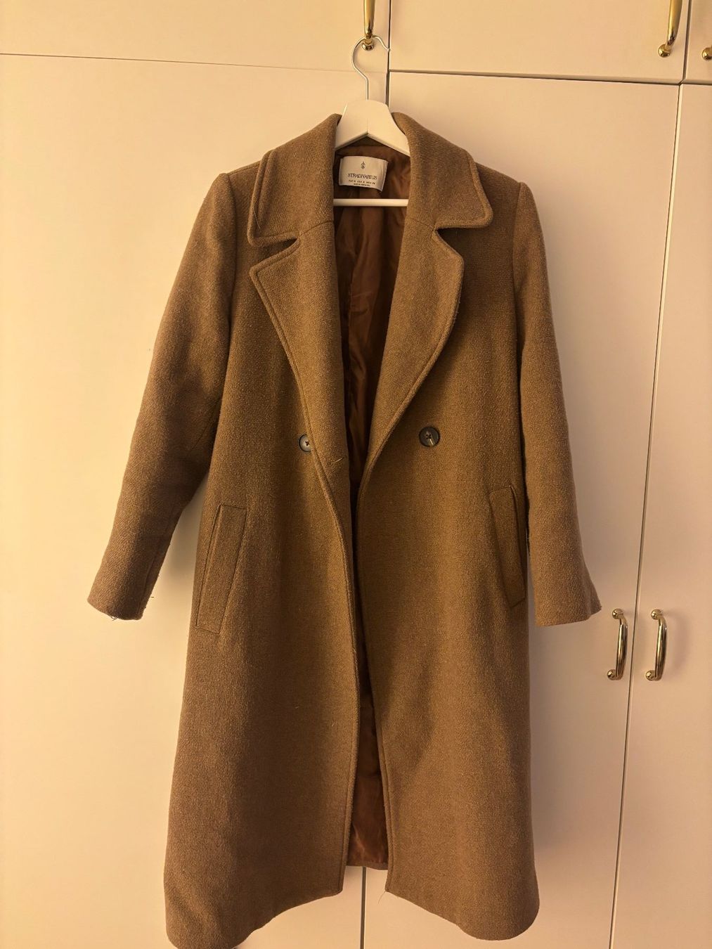 Stradivarius Cappotti: Schicker Wintermantel Grösse S, beige – Usato da Zürich venduto da nadine_elle 3