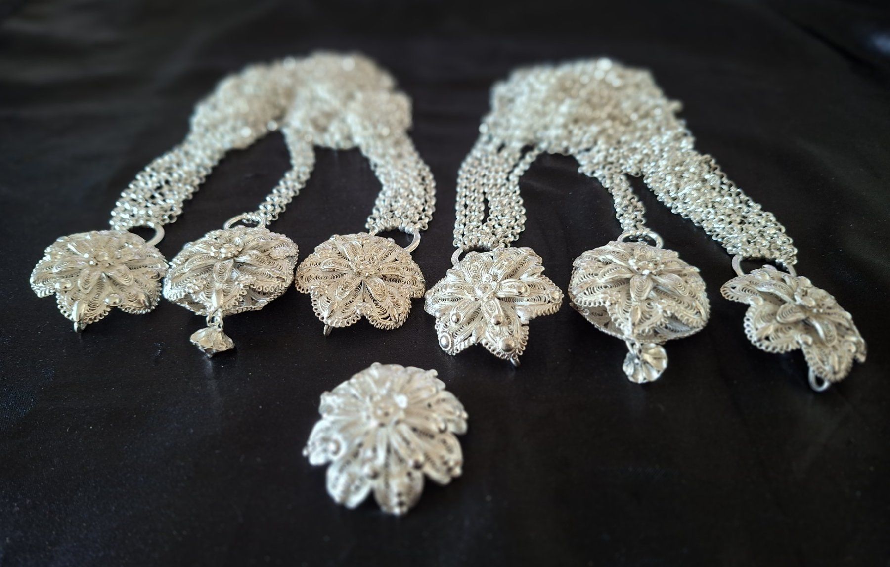 Sonstiger Schmuck: Schmuck zur Berner Sonntagstracht – Gebraucht aus Langenthal von 353929 2