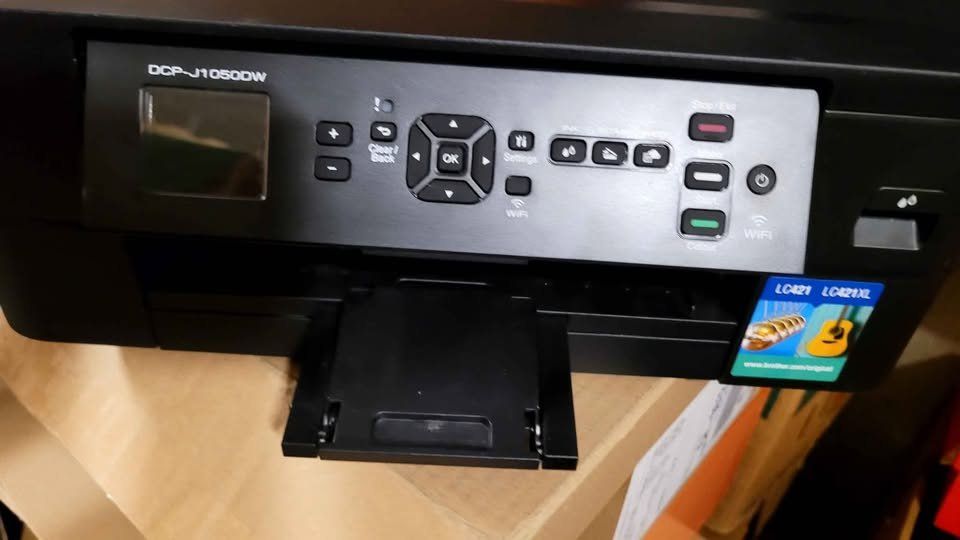 Brother Stampanti: Brother DCP-J1050DW Multifunktionsdrucker – Nuovo (secondo la descrizione) da Niederscherli venduto da fab_289x