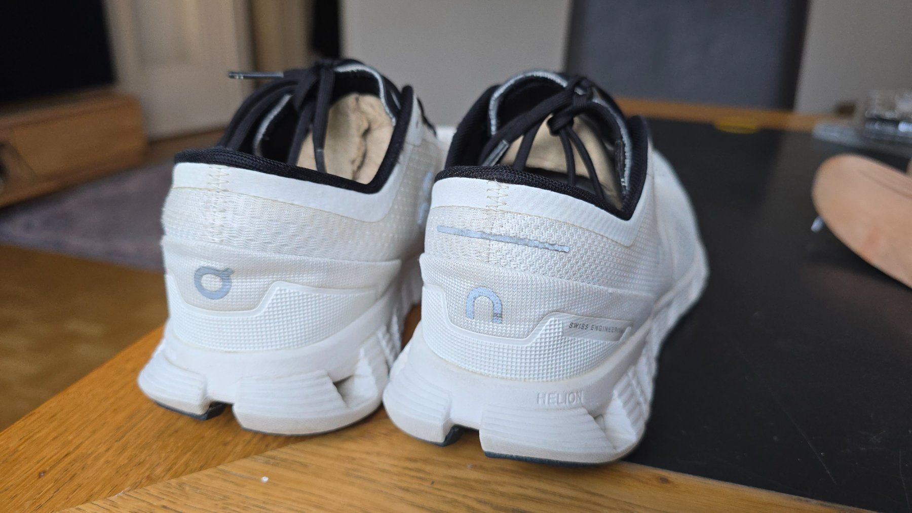 On Scarpe da donna: ON schuhe .  EU 38.5 – Usato da Wallisellen venduto da theblacksheep 3