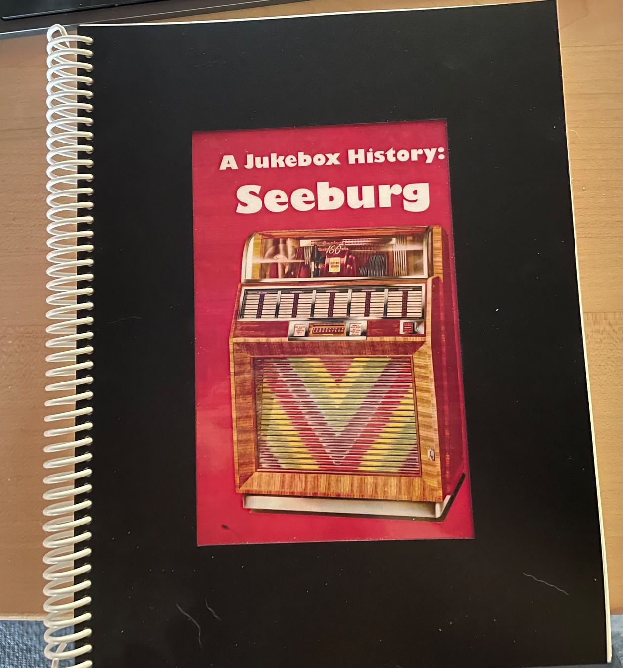 Seeburg Musiktruhen: Wunderschönes Buch Seeburg A Jukebox History - neu – Neu (gemäss Beschreibung) aus Adligenswil von Decor-Tech
