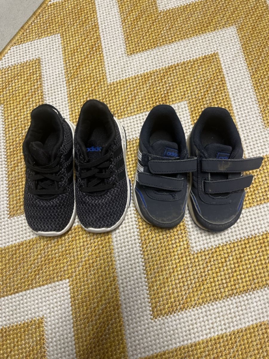 Adidas Scarpe per ragazzi: Adidas Schuhe Gr. 20 + 22 – Usato da Watt venduto da Stephsch3